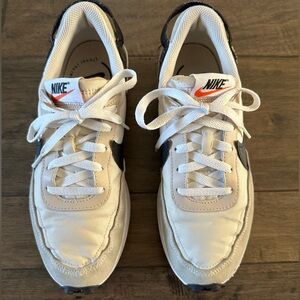 Nike Women’s Waffle Debut Casual Sneakers - Size 8.5

No box!